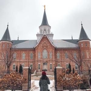 Meet your Posher, Paula